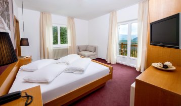Doppelzimmer mit Balkon und Panoramablick